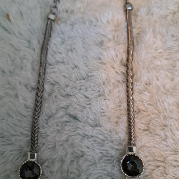 Simply Vera Round Rhinestone Pendant Silver Tone Necklace - Picture 3 of 3